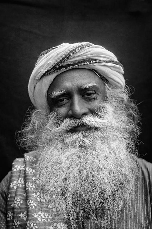 Sadhguru