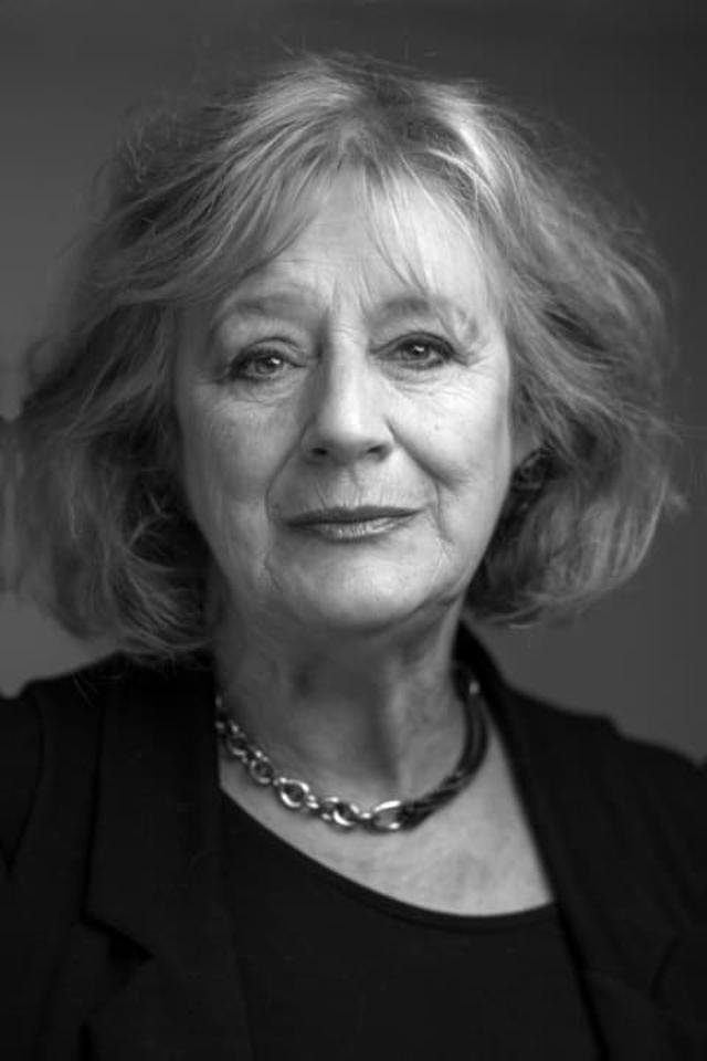 Maggie Steed