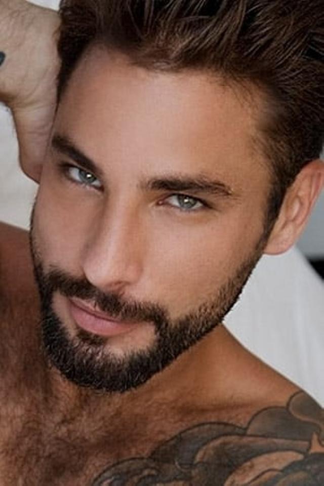 Jonathan Agassi