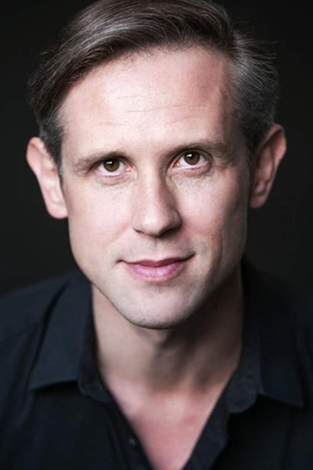 Ian Hallard